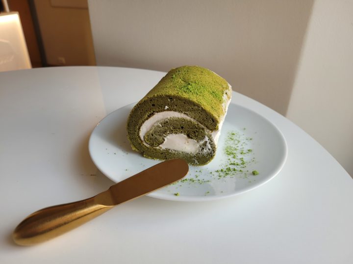 Matcha roll